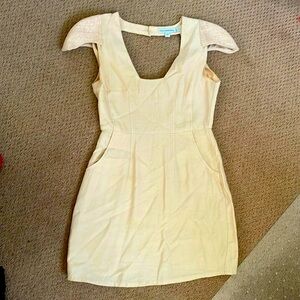 Finders Keepers Beautiful beige dress. Size small